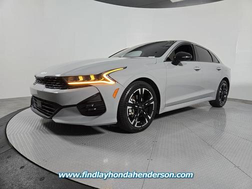 2022 Kia K5 GT-Line