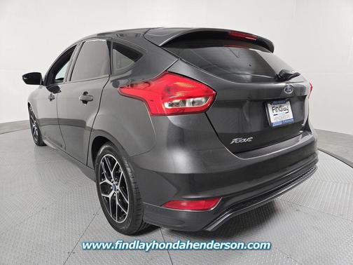 Magnetic 2016 Ford Focus SE