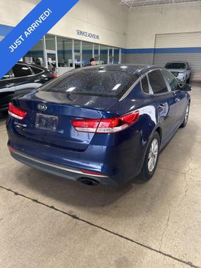 2016 Kia Optima LX
