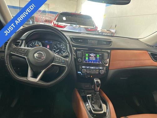 Monarch Orange 2018 Nissan Rogue SL
