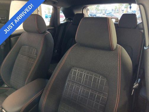 Crystal Black Pearl 2024 Honda HR-V 2WD Sport