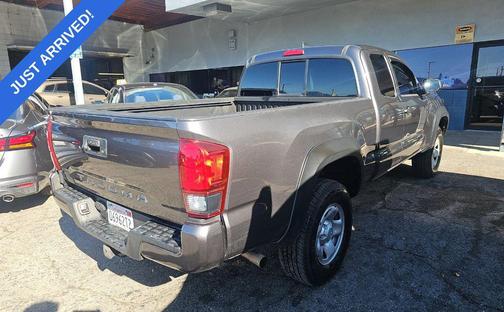 2019 Toyota Tacoma SR
