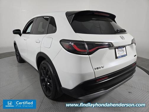 Platinum White 2024 Honda HR-V 2WD Sport