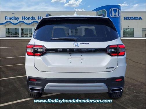 2025 Honda Pilot Touring 8-Passenger