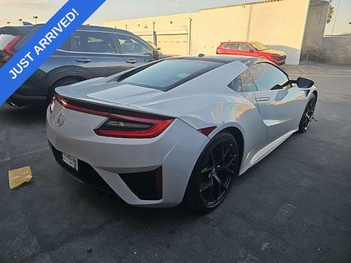 130R White 2017 Acura NSX Base