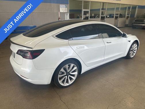 2019 Tesla Model 3 Standard Range Plus
