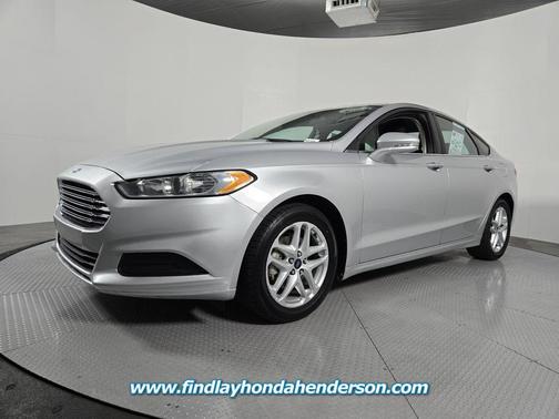 2014 Ford Fusion SE