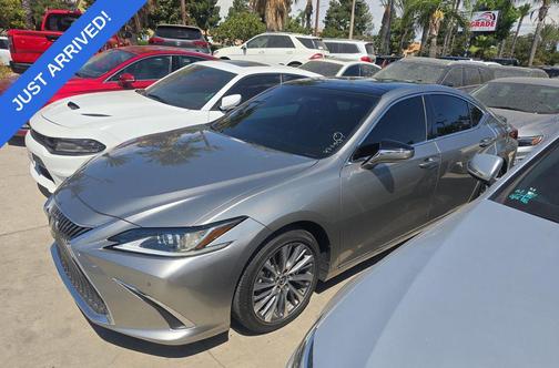 2021 Lexus ES 350 Base