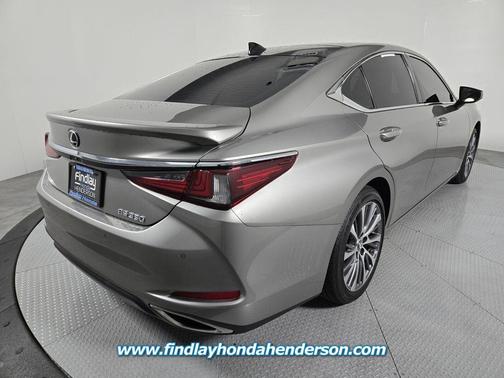 2021 Lexus ES 350 Base
