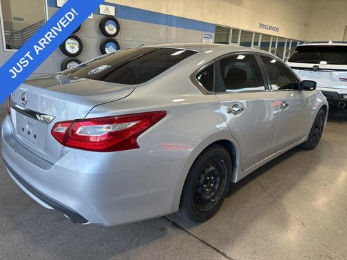 Brilliant Silver 2016 Nissan Altima 2.5 S