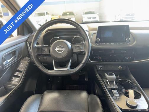 2022 Nissan Rogue SL