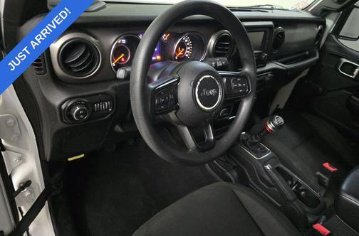 2020 Jeep Gladiator Sport