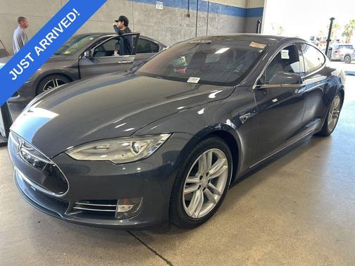2016 Tesla Model S