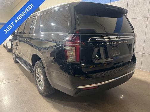 2021 Chevrolet Suburban LT