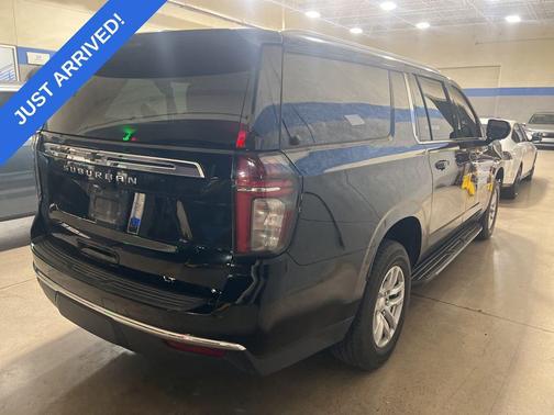 2021 Chevrolet Suburban LT