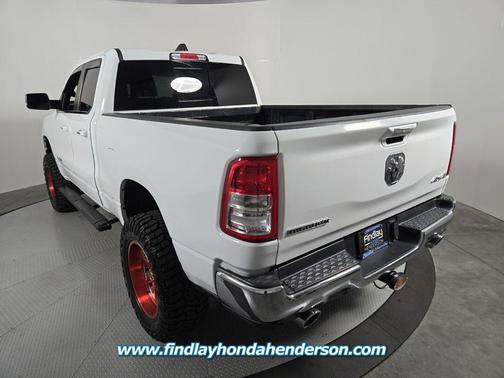 Bright White Clearcoat 2019 RAM 1500 Big Horn