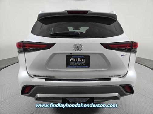 2025 Toyota Highlander Hybrid Limited