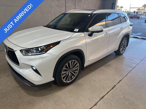 2025 Toyota Highlander Hybrid Limited