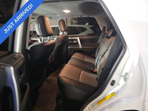 Ice Cap 2023 Toyota 4Runner SR5 Premium