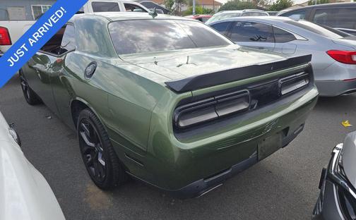 2020 Dodge Challenger SXT
