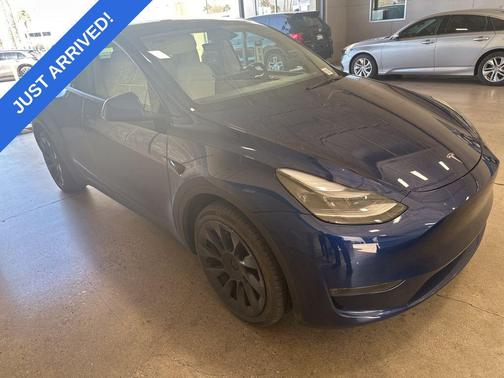 2023 Tesla Model Y Long Range Dual Motor All-Wheel Drive