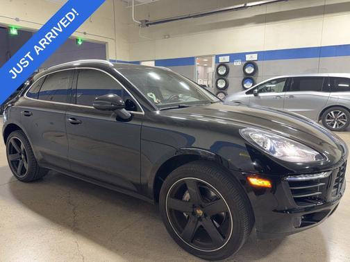 2015 Porsche Macan S