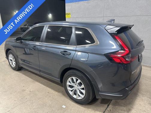 2025 Honda CR-V LX 2WD