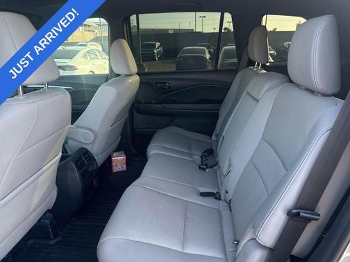 Lunar Silver Metallic 2022 Honda Passport AWD EX-L