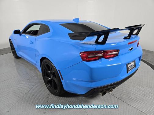 2022 Chevrolet Camaro RWD Coupe LT1