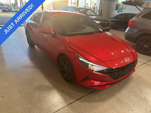 2021 Hyundai ELANTRA SEL