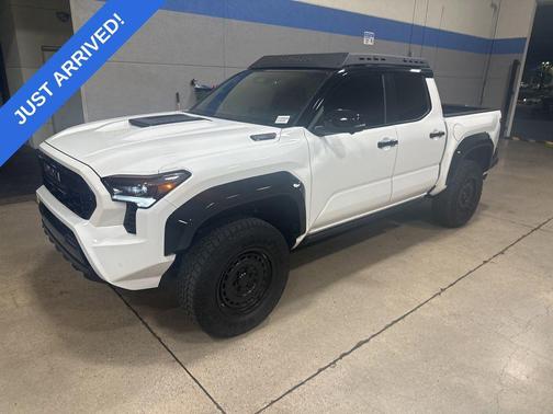 2025 Toyota Tacoma Hybrid TRD Pro