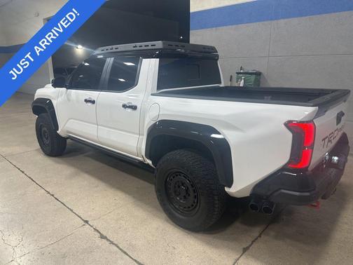 2025 Toyota Tacoma Hybrid TRD Pro