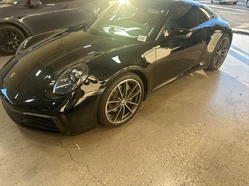 2020 Porsche 911 Carrera
