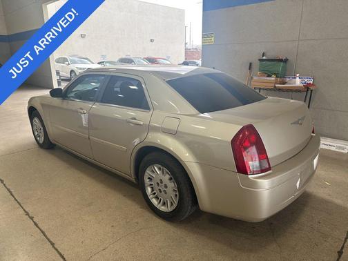 2006 Chrysler 300 Base