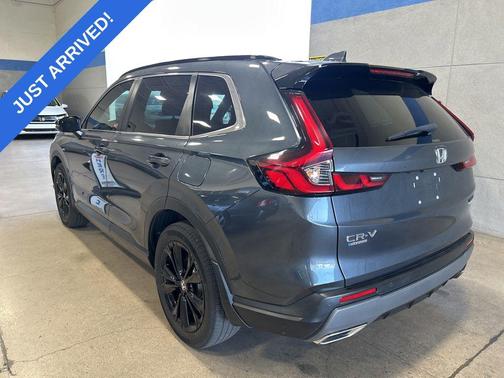 Meteorite Gray Metallic 2024 Honda CR-V Hybrid Sport Touring AWD