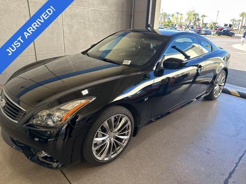 2014 INFINITI Q60 Sport
