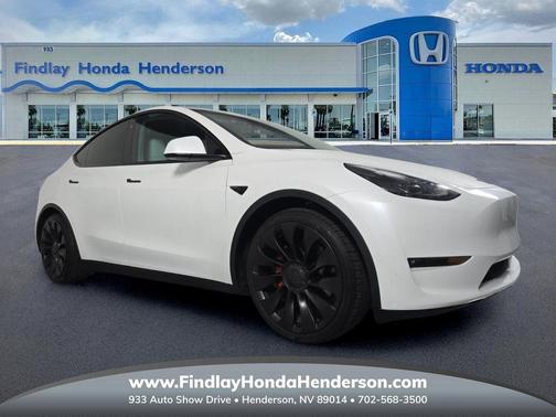 Pearl White Multi-Coat 2023 Tesla Model Y Performance Dual Motor All-Wheel Drive