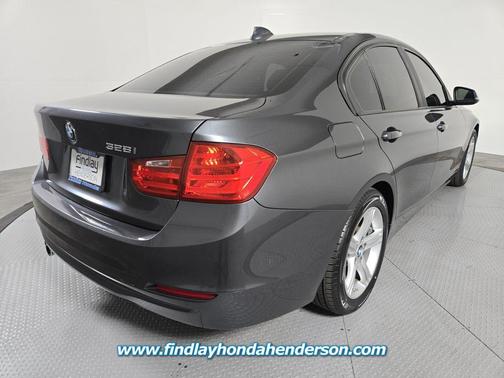 2015 BMW 328 328i