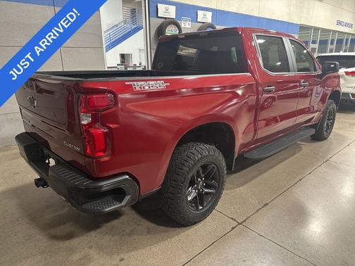 2022 Chevrolet Silverado 1500 Custom Trail Boss