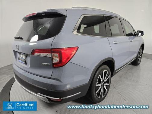 2022 Honda Pilot Touring 8-Passenger