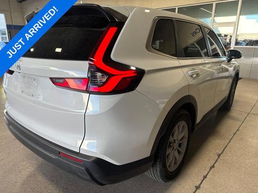 Platinum White Pearl 2024 Honda CR-V EX-L 2WD