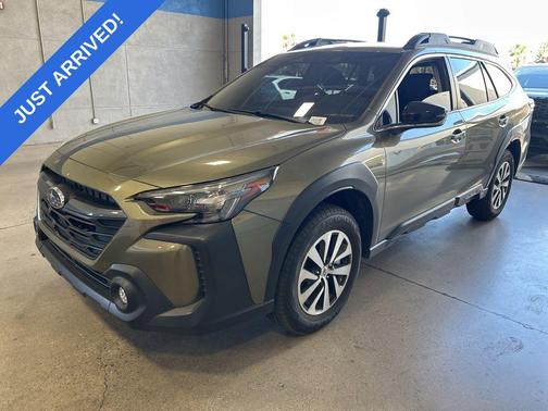 Autumn Green Metallic 2025 Subaru Outback Premium