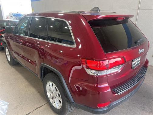 2022 Jeep Grand Cherokee Laredo