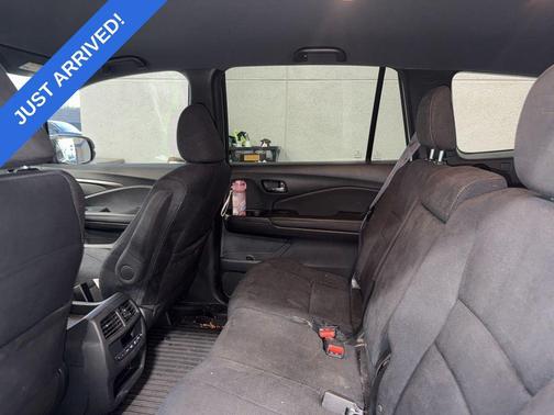 2022 Honda Pilot 2WD Sport