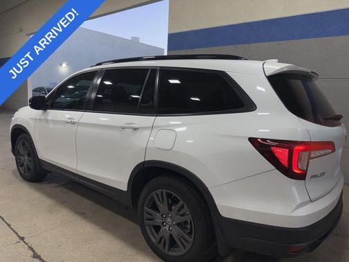 2022 Honda Pilot 2WD Sport