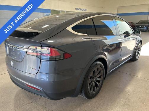 Midnight Silver Metallic 2018 Tesla Model X 75D