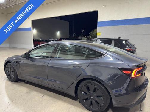 2025 Tesla Model 3 Long Range