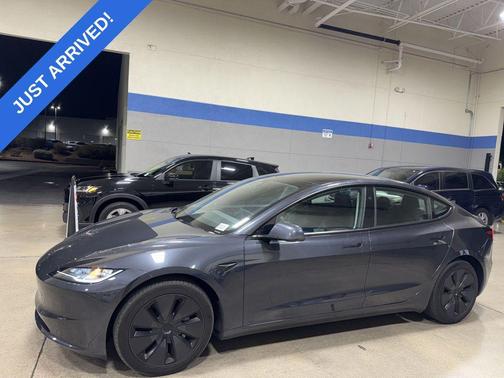 2025 Tesla Model 3 Long Range