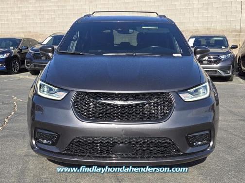2021 Chrysler Pacifica Touring