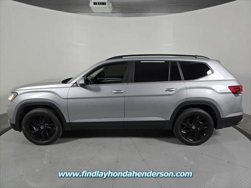 2022 Volkswagen Atlas 2.0T SE w/Technology